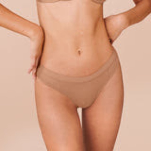 Pepper Mesh All You Thong - Picture 2 of 3